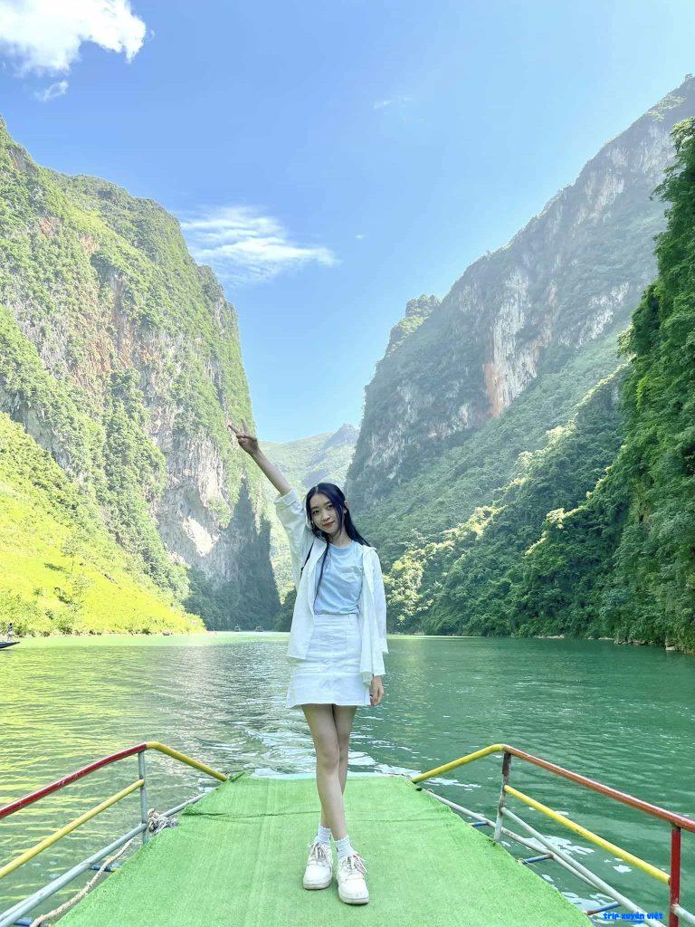 Hình đẹp Sông Nho Quế